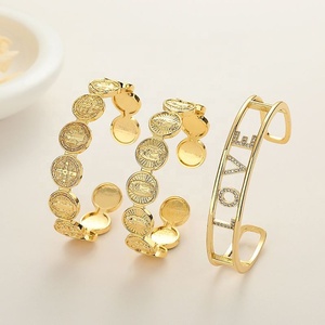 Bracelets tendance pour femmes en alliage de cuivre plaqué or 18 carats avec zircon, bijoux simples et élégants, vente en gros - Product Image 2