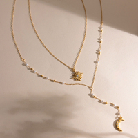 Collier en acier inoxydable plaqué or 18 carats avec perles acryliques classiques, zircon et lune martelée, double couche en Y