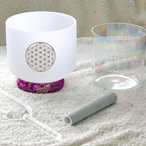 ชามคริสตัลสำหรับดนตรีสมาธิ ขนาด 8 นิ้ว รูปแบบ 432Hz วัสดุทรายควอตซ์ มีตัวเลือกสีให้เลือก พร้อมกระเป๋า - Product Image 1