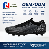Chaussures de football unisexes personnalisées en gros, crampons professionnels légers, respirants et antidérapants pour athlètes