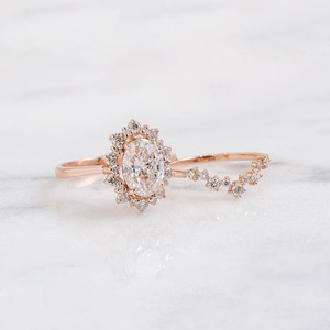 Set di Anelli Abbinati Placcati in Oro Rosa con Zirconi 5A, Gioielli Eleganti e alla Moda per Uso Quotidiano Femminile, Stile Moderno - Product Image 6