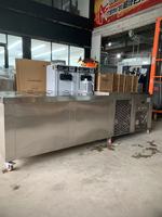 Multifunctionele ijslollymachine voor het maken van sap, melk, yoghurt, fruitpuree en ijslollies voor commercieel gebruik