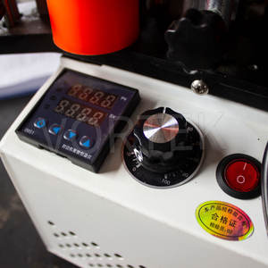 Machine à chantourner automatique portable haute performance ST-30 avec moteur pour la production de panneaux MDF et le collage d'armoires de cuisine - Product Image 3