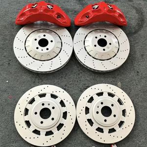 ชุดเบรกขนาดใหญ่ราคาโรงงาน 8N <span class=keywords><strong>Akebono</strong></span> 6 พอต ปิสตันเบรกคาลิปเปอร์ สำหรับ Audi A7 S7 RS5 RS6 RS7 R8 สำหรับ 8n <span class=keywords><strong>Akebono</strong></span> Cayenne Lexus - Product Image 3