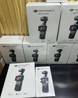 Fotocamera Digitale Originale Pocket 3 Creator Combo Gimbal con Sensore CMOS da 1 Pollice, Video 4K/120fps, Schermo Rotante da 2 Pollici