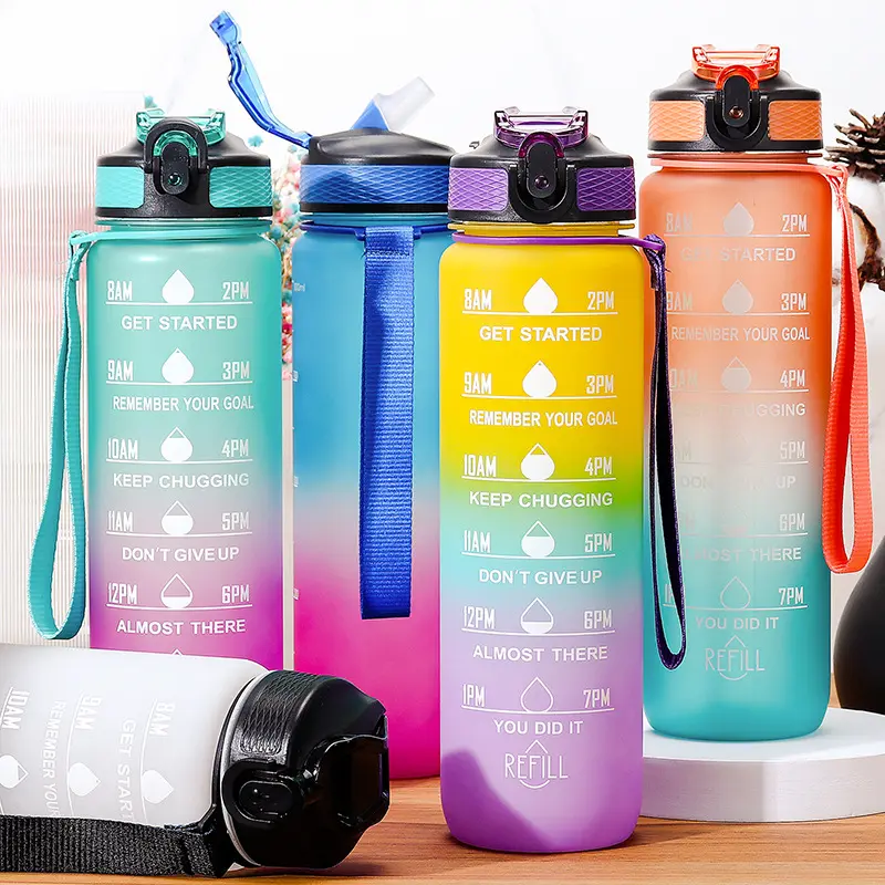 कप शीर्ष विक्रेता 32 oz स्थायी बाइक स्कूल भूसे के साथ लड़कियों के लिए प्रेरक अद्वितीय पानी की बोतल