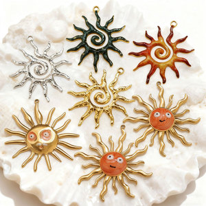 จี้พระอาทิตย์เคลือบทอง 14k 18k แบบกำหนดเองสำหรับงานทำเครื่องประดับ สร้อยข้อมือ สร้อยคอ ทำจากสแตนเลสสตีล 316L คุณภาพสูง - Product Image 2