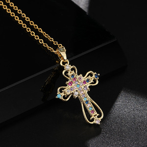 Collana Vintage da Donna con Croce in Cristallo Traforato, Due Stili, Pendente in Zircone Colorato, Catena Sottile, Gioiello Religioso - Product Image 2