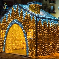 Lanterne de festival créative en forme de maison avec chapeau de Père Noël |   Affichage lumineux LED 3D unique pour Noël et le Nouvel An
