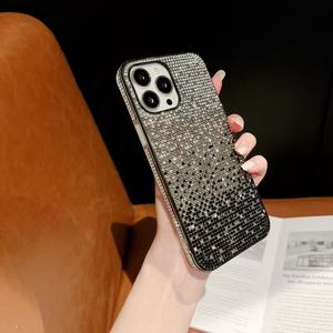 Funda para teléfono Apple 17 Pro Max con borde degradado y diamantes, para iPhone 16 Pro con diamantes brillantes, para iPhone 15 funda de lujo con diamantes - Product Image 4