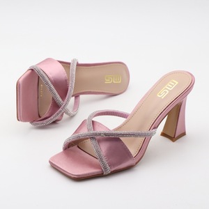 รองเท้าส้นสูงแบบเปิดนิ้วเท้ารุ่นใหม่สำหรับฤดูร้อนสำหรับผู้หญิง - Product Image 1