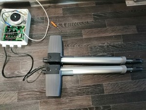 <strong>Automatic</strong> Driveway Double <strong>Gate</strong> Operators Complete Hardware Kit for Swing <strong>Gates</strong> <strong>Wifi</strong> Control Solar Kit <strong>Opener</strong> - Product Image 4