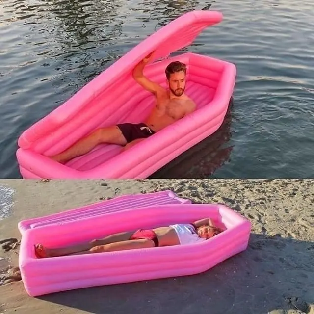 Piscina galleggia nuovi disegni rosa bara gonfiabile fabbrica personalizzata a buon mercato OEM gonfiabile grandi giocattoli galleggiante bara