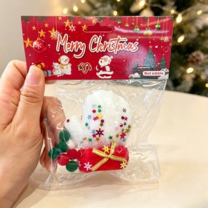 Lindos Juguetes de Garra de Gato para Navidad, Guantes Festivos con Forma de Donut de Alta Calidad para Regalos de Bienvenida y Obsequios de Ferias Comerciales - Product Image 6