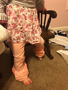 Ventes directes d'usine RTS stockés Pantalons longs pour enfants Leggings à volants pour bébés filles de couleur unie - Product Image 4