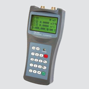 Tragbarer <span class=keywords><strong>TDS</strong></span>-100H Ultraschall-Mikro-Durchfluss messer Digitaler externer kalter Wärmezähler für Wasser-flüssige Edelstahl-Rohrleitung - Product Image 1