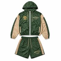 Ensemble de survêtement rétro 2 pièces pour homme : veste zippée à capuche et short en nylon froissé imprimé, coupe-vent, style streetwear, avec patchs de football