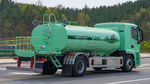 Camion pulvérisateur d'eau électrique de 10 m³ pour l'entretien des routes urbaines et la lutte contre la poussière - Nouvelle énergie - Product Image 5