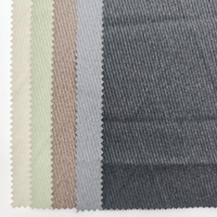 Tissu en Pongee Tricoté Effet Cuir Réfléchissant Argenté pour Veste, Tissu Taffetas Coupe-Vent en PU Artificiel 135GSM pour Vêtements - Vente en Gros