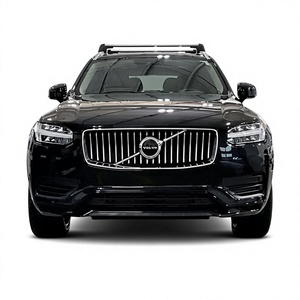 SUV hybride T8 Momentum 7 places AWD automatique d'occasion en bon état, modèle 2020 - Product Image 1