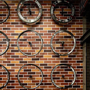 Expositor Moderno y Ecológico para Bicicletas de Montaña para Salas de Exhibición Deportiva, para Ciclismo Urbano, Diseño Interior de Tiendas de Bicicletas y Motocicletas - Product Image 6