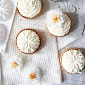 ScrapCooking 4 Camélias Blancs Azyme Fleurs Comestibles Décoration de Gâteaux et de Fleurs Cupcakes Pâtisseries Chine 5.5cm Anniversaire 2292 - Product Image 6