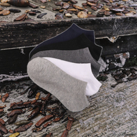 Usine chinoise de chaussettes en coton à faible quantité minimale de commande de l'homme et de la femme