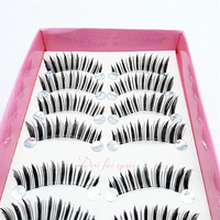 Cils souples et réutilisables Aspect naturel Manga Lashes 3D Faux Mink Lashes Wispy Strips Lashes 10 paires de faux cils à bande transparente