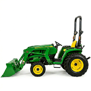 Tracteur compact à roues John Deere 3038E, 70 CV, 4 roues motrices, transmission par engrenages, garantie 5 ans sur le moteur, utilitaire agricole multifonctionnel - Product Image 1