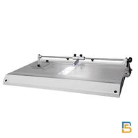 Machine de fabrication de boîtes à couverture rigide semi-automatique en équipement de post-presse Machine de fabrication de boîtes à couverture rigide A3
