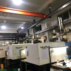Tuoshun Fabrication de moules de précision, service de moulage par injection, traitement personnalisé multi-cavités pour pièces de boîtier PC - Product Image 1