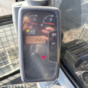 รถขุดตีนตะขาบอเนกประสงค์ขนาดเล็ก 6 ตัน ฮิตาชิ ZX60 พร้อมเครื่องยนต์อีซูซุที่ยืดหยุ่นและมีประสิทธิภาพ - Product Image 3