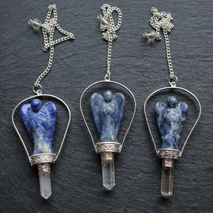Péndulos de Radiestesia de Sodalita con Forma de Ángel - Gema Tallada con Temática de Amor de Gujarat - Product Image 3