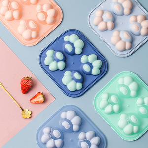 Moule à glaçons en silicone Patte de chat, 4 cavités, qualité alimentaire, réutilisable, pour boissons, chocolat, aliments pour bébés et savon - Product Image 2