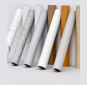 לוחות קיר PVC דביקים בעצמם קל להתקנה טפט בדוגמת אבן עץ דגן לעיצוב הבית והמלון משטח אטום מוכתם