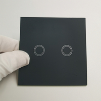 Interruptores de Iluminación LED de Vidrio Templado Sólido Personalizados Directo de Fábrica |   Bordes con Corte de Diamante 2.5D Antihuellas |   Uso en Habitaciones de Hotel