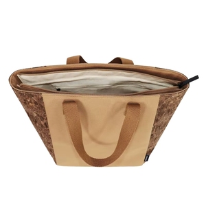 Bolso tote vintage de lona y corcho con asa de hombro, ecológico, con diseño de grano de madera de café de Vietnam y detalles de corteza - Product Image 6