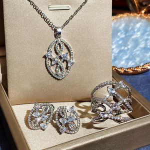 Ensemble de bijoux en cuivre en forme de feuille de vigne pour femmes, ensemble de trois colliers, cadeau romantique pour mariage et fiançailles - Product Image 4