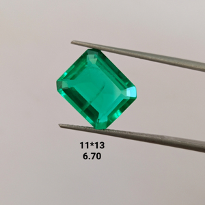 Pierre précieuse verte de laboratoire de haute qualité, coupée sur mesure, de formes multiples, haute clarté, pour la fabrication de bijoux artisanaux - Product Image 5