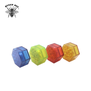 Grinder <span class=keywords><strong>in</strong></span> Plastica a Due Strati Joli, Grinder per Erbe di Eccellente Qualità, Forma Esagonale Piatta, con Logo Personalizzato - Product Image 6