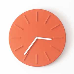 Horloge murale en béton vert de 12 pouces Fresh Decor, aiguilles blanches, matériau écologique, OEM/ODM, décoration personnalisée pour salon et bureau - Product Image 3