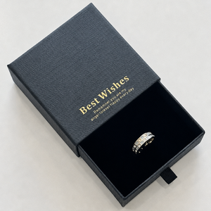Boîte à bijoux en carton écologique personnalisée par le fabricant avec logo estampé à chaud pour l'emballage de bagues, colliers, boucles d'oreilles, mariage - Product Image 5