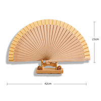 Éventail en bois pour danse espagnole avec motifs antiques gravés personnalisables, baleines en bois – Cadeau pour mariages, décoration intérieure