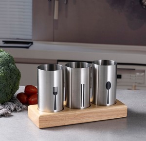 Set di 3 Portaposate in Acciaio Inox con Vassoio in Legno, Organizzatore per Bacchette, Forchette e Cucchiai con Supporto per Ristoranti e Cucine - Product Image 4