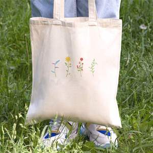 Sac fourre-tout en toile personnalisé pour le shopping, les cadeaux, les voyages, réutilisable, imprimé de fleurs, sac en coton à fleurs colorées pour femmes - Product Image 5