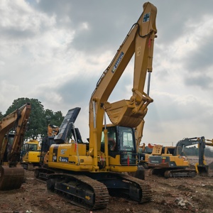 Excavatrice Komatsu PC160LC-7 d'occasion du Japon, 16 tonnes, chenilles longues, pelleuse moyenne, en stock, prête à être expédiée, en bon état de fonctionnement - Product Image 1