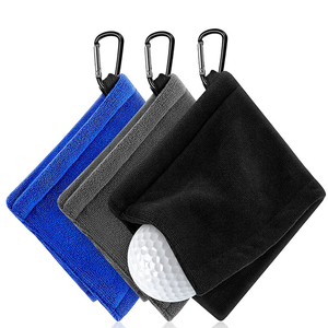 Toalla de Golf Premium con Logotipo Personalizado, Toalla para Limpiar Pelotas de Golf con Clip Retráctil - Product Image 4