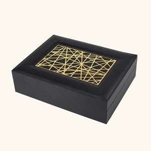 Set Bruciatore di Incenso in Legno e Pelle Certificato SABER, Cofanetto Tradizionale per Bakhoor per Arredamento di Majlis e Hotel - Product Image 6