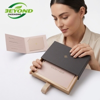 Boîte cadeau en carton rigide avec logo personnalisé, insert en éponge pour l'emballage de bouteilles de vin, carton recyclé, fabrication OEM