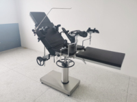 Table d'opération manuelle pour salle de bloc opératoire de l'hôpital MT MEDICAL, service de chirurgie générale